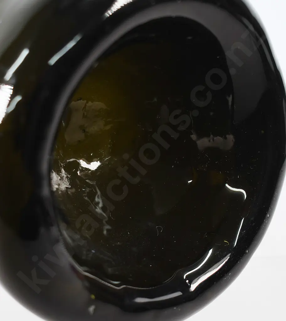 EARLY FREE BLOWN WINE Image 1++