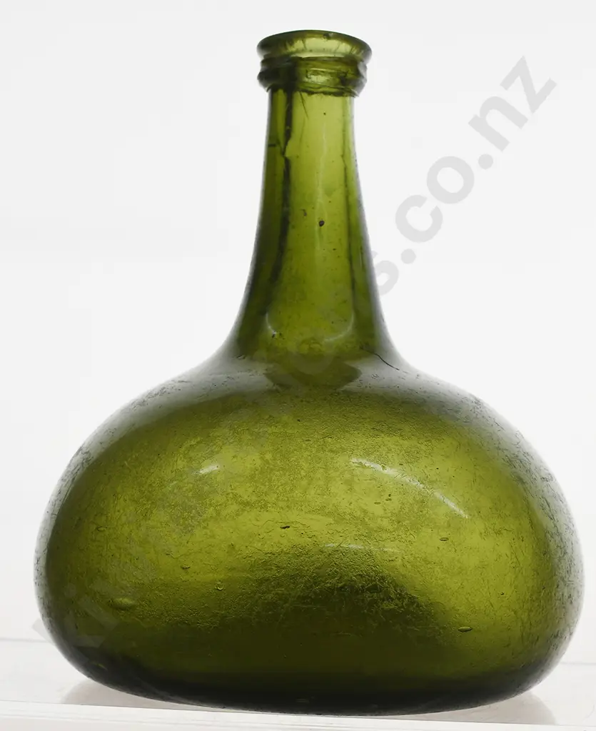 ONION FREE BLOWN BOTTLE Image 1++