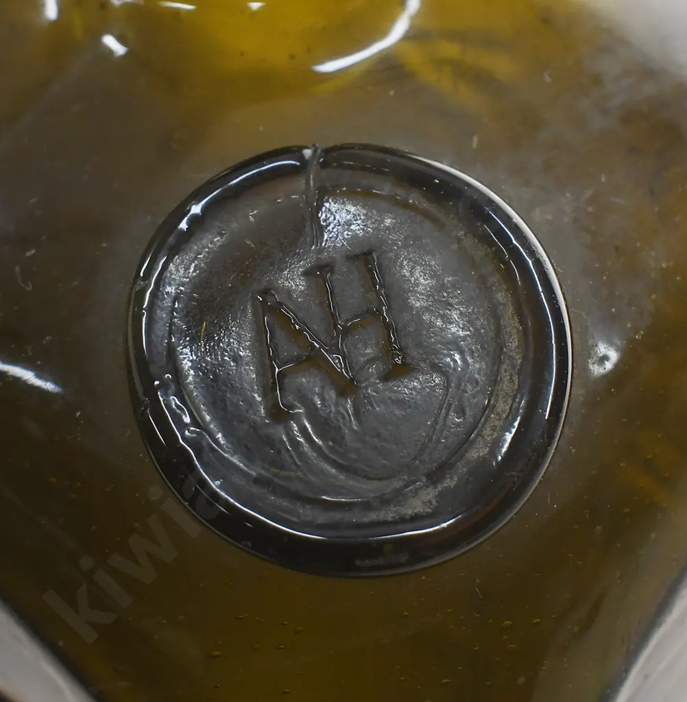 VAN HOBOKEN ROTTERDAM CASE GIN, SHOULDER SEAL Image 1++