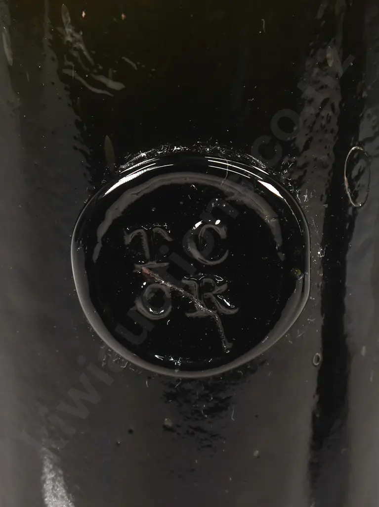 TRINITY COLLEGE COMMON ROOM SEALED WINE Image 1++