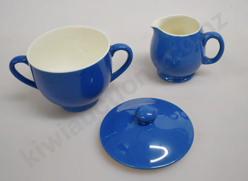 MOORCROFT SUGAR BOWL & CREAM JUG Image 1++