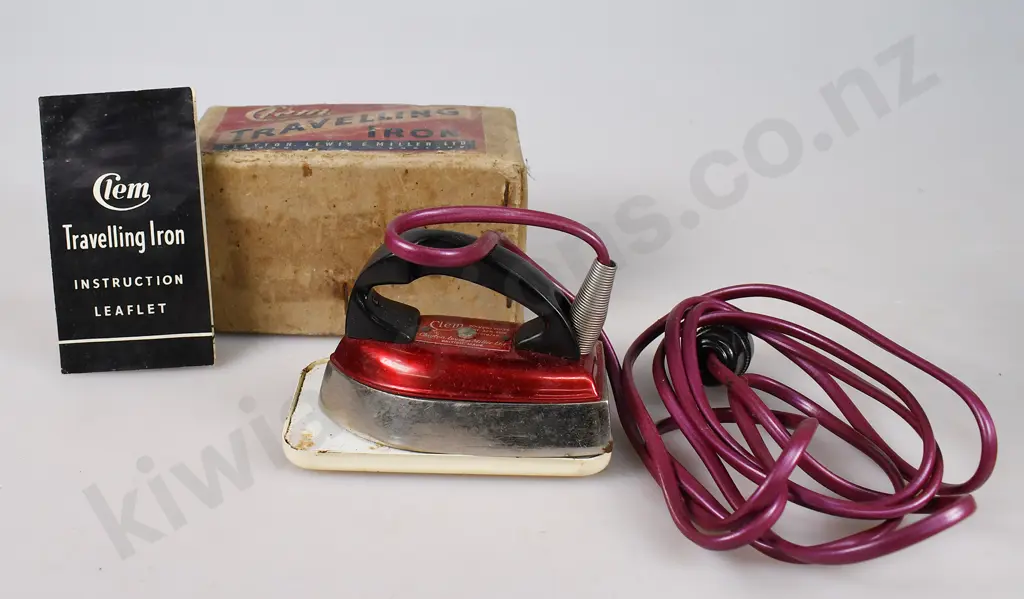 BOXED CLEM TRAVELING IRON Image 1++