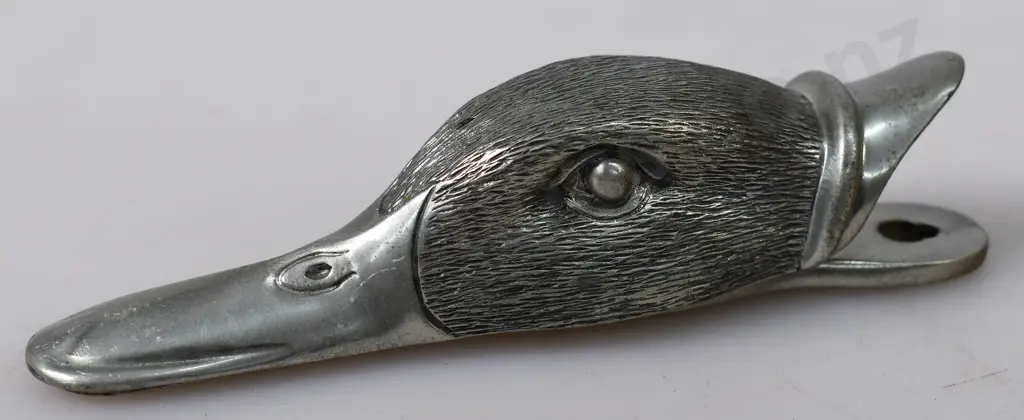 DUCK BILL PEWTER PAPER HOLDER CLIP Image 1++