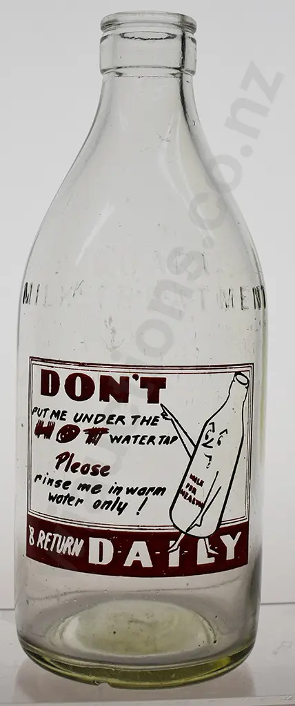 ADVERTISING PYRO MILK BOTTLES Image 1++