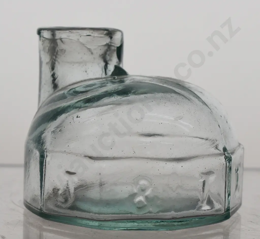 UMBRELLA  & IGLOO INK BOTTLES Image 1++