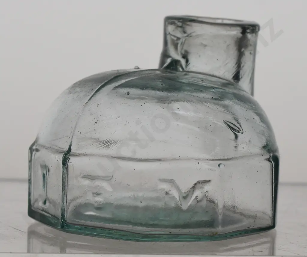 UMBRELLA  & IGLOO INK BOTTLES Image 1++