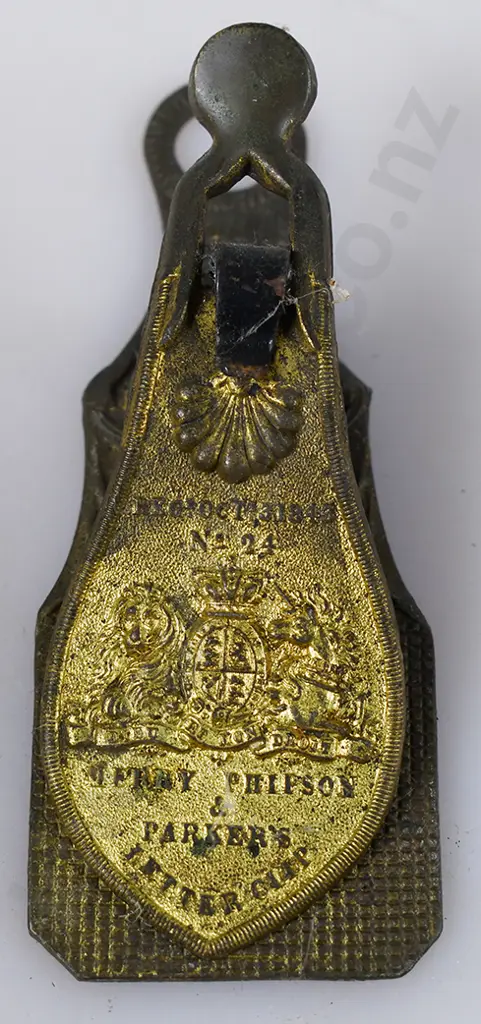 MERRY PHIPSON BRASS LETTER CLIP CLAMP, 1843 Image 1++
