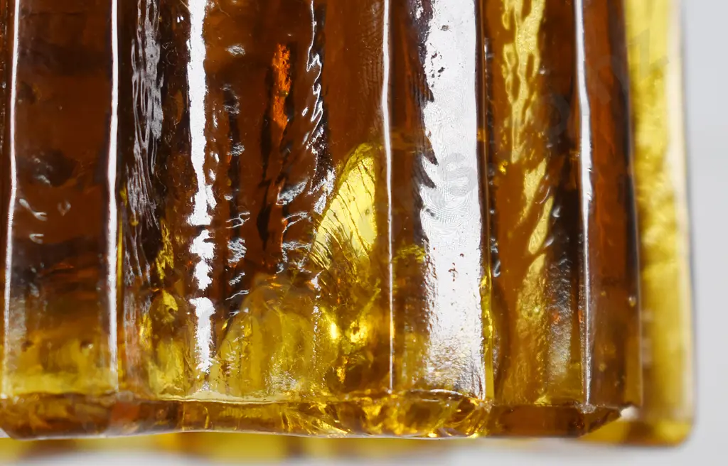 PIANO GLASS INSULATORS/COASTERS Image 1++