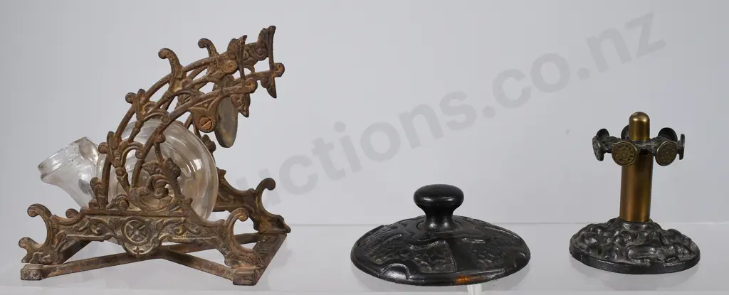 SNAIL INKWELL, PAPERWEIGHT, WAX SEAL WHEEL Image 1++