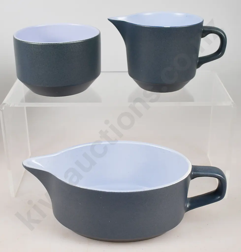 CROWN LYNN DOROTHY THORPE PINE DINNERWARE Image 1++