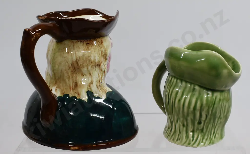 CROWN LYNN TOBY JUGS Image 1++