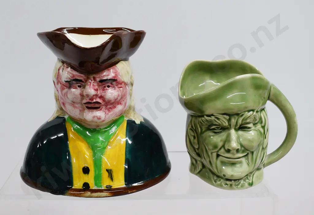 CROWN LYNN TOBY JUGS Image 1++