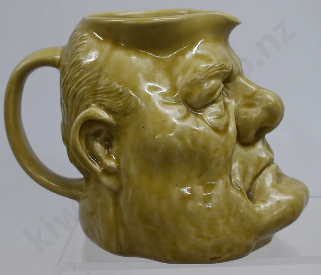 ROB MULDOON CHARACTER JUG, NZ STUDIO POTTERY Image 1++