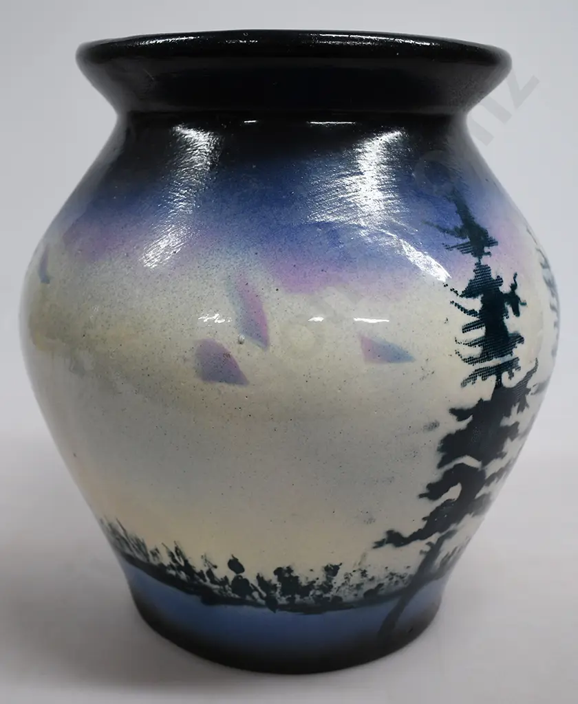 NEW ZEALAND STUDIO POTTERY VASE Image 1++