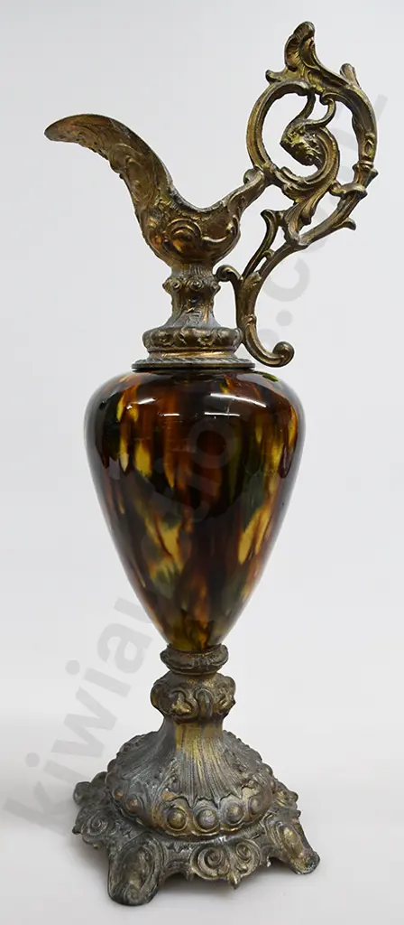 MILTON POTTERY EWER VASE Image 1++