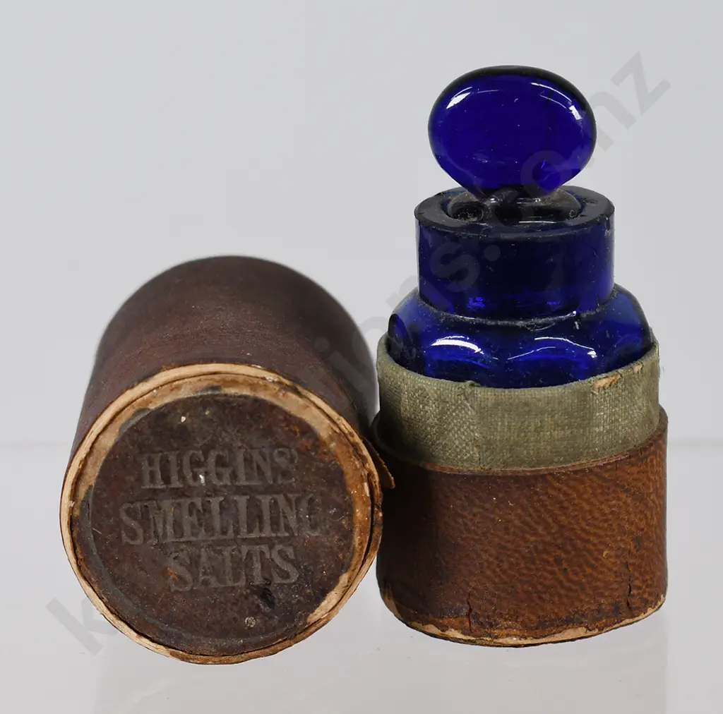 HIGGINS SMELLING SALTS IN CASE Image 1++