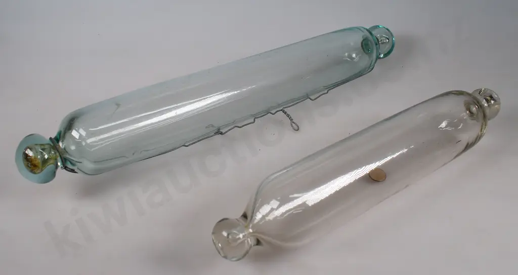 EXTRA LONG FREE BLOWN GLASS ROLLING PIN Image 1++