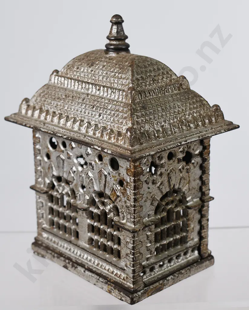 CAST IRON BUILDING MONEY BANK Image 1++