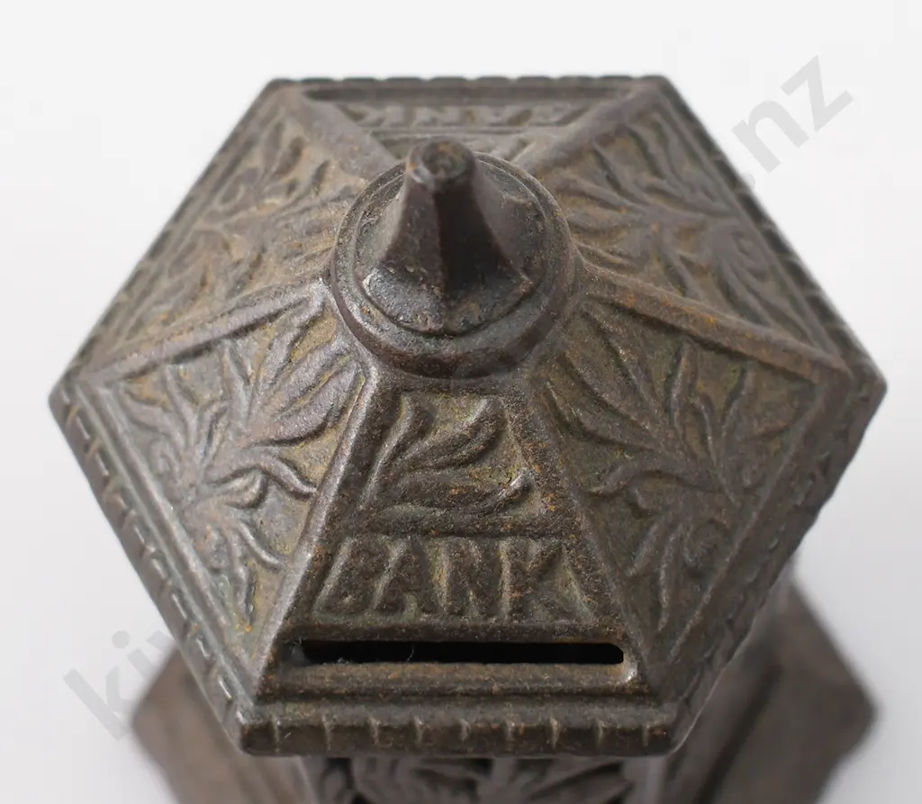 CAST IRON POST BOX STILL MONEY BANK Image 1++