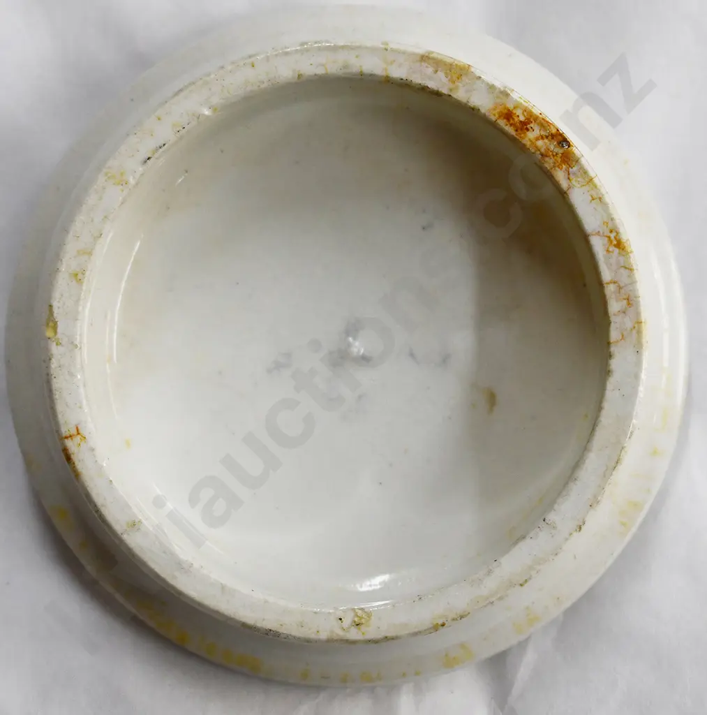 THE ALEXANDRA MELBOURNE CHERRY TOOTH PASTE LID Image 1++