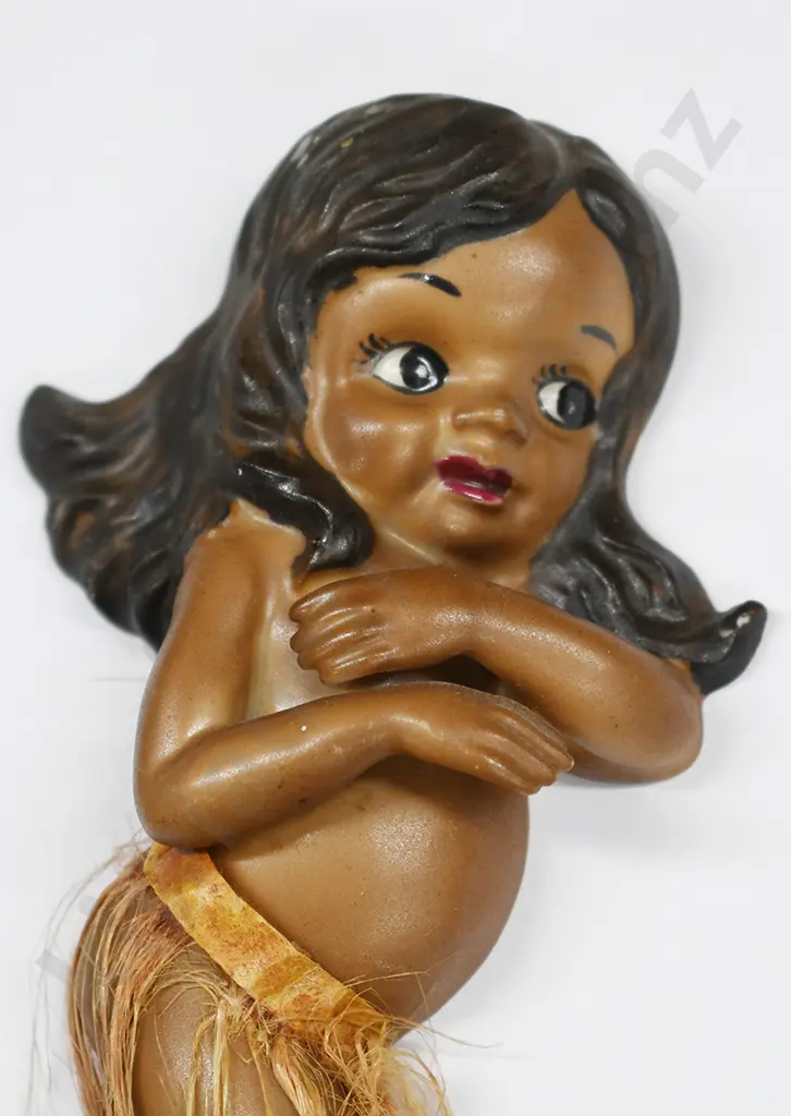 BROWNIE DOWNING PORCELAIN WALL PLAQUE Image 1++