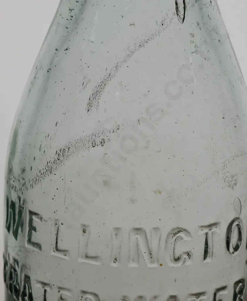 WELLINGTON AERATED WATER CROWN TOP Image 1++