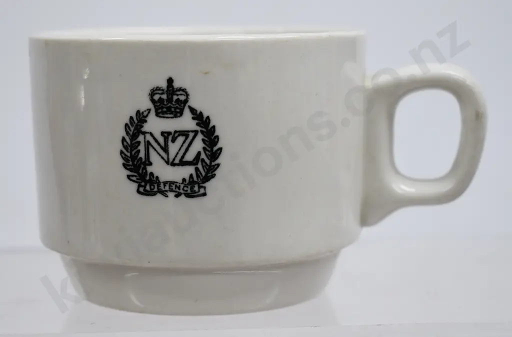 CROWN LYNN NEW ZEALAND DEFENCE CUP & SAUCER Image 1++