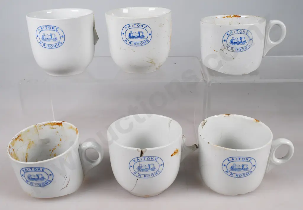 KAITOKE RAILWAY REFRESHMENT ROOMS CUPS Image 1++