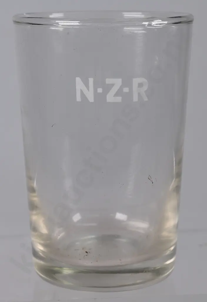 NZR RAILWAY REFRESHMENT ROOMS CUPS & DRINKING GLASS Image 1++