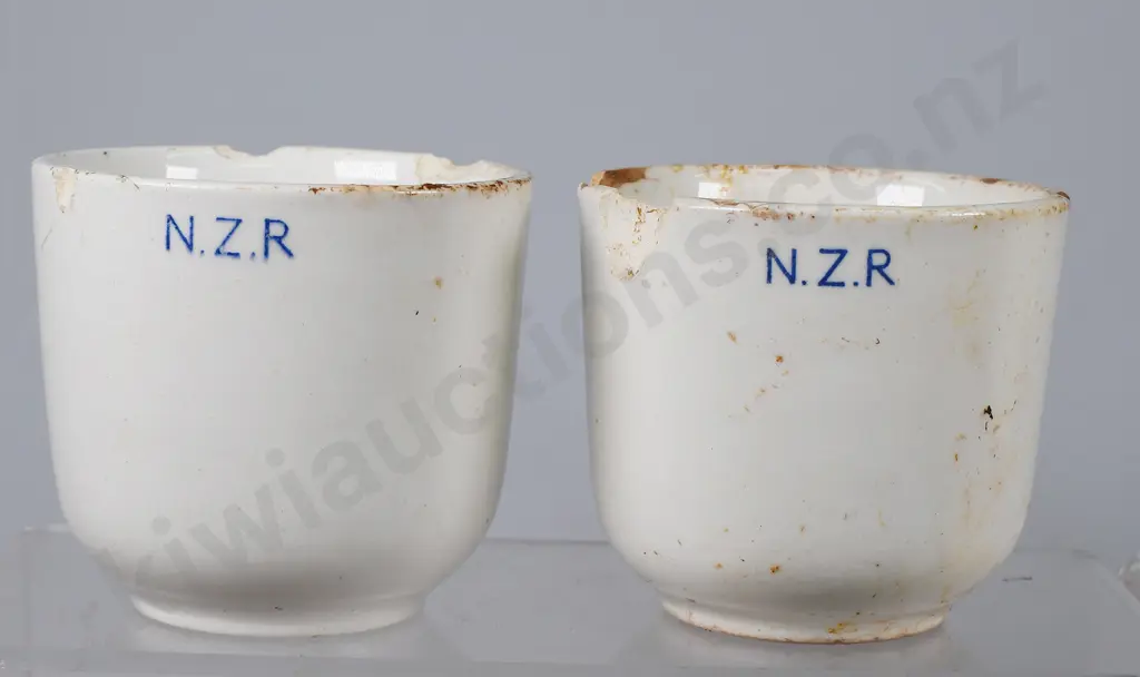 NZR RAILWAY REFRESHMENT ROOMS CUPS Image 1++