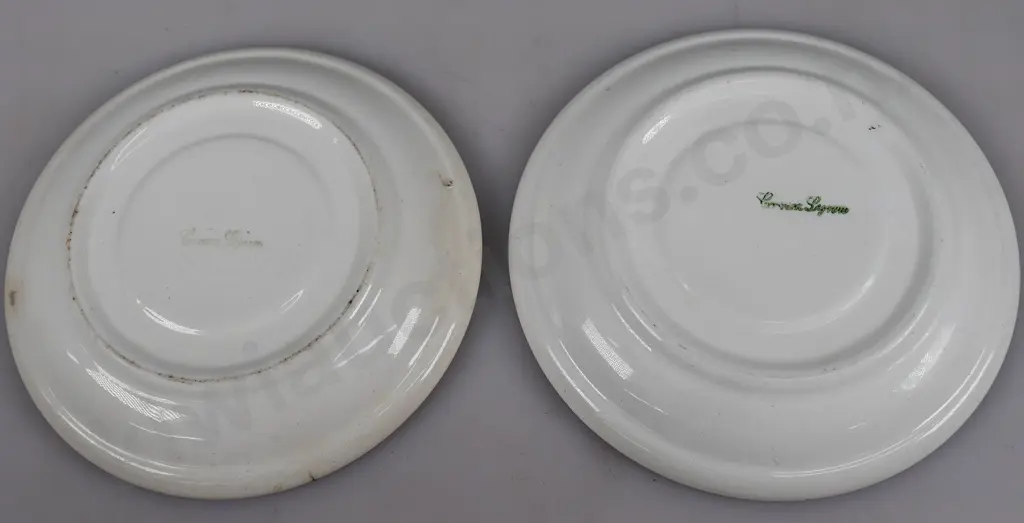 CROWN LYNN NEW ZEALAND RAILWAY CUPS AND SAUCERS Image 1++