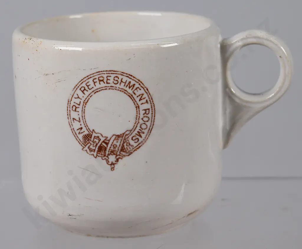 TEMUKA WARE NEW ZEALAND RAILWAY CUP BELT BUCKLE DESIGN Image 1++