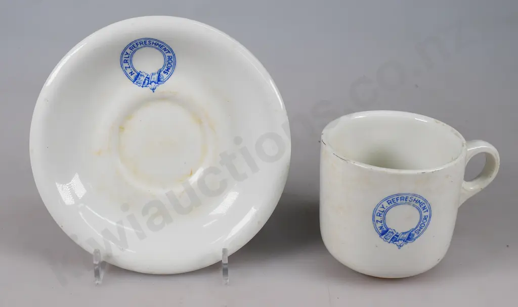 NEW ZEALAND RAILWAY CUP AND SAUCER Image 1++