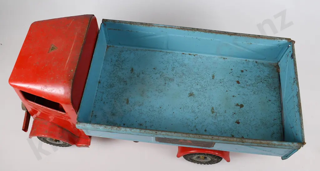 TRI-ANG 200 SERIES TIP TRUCK Image 1++
