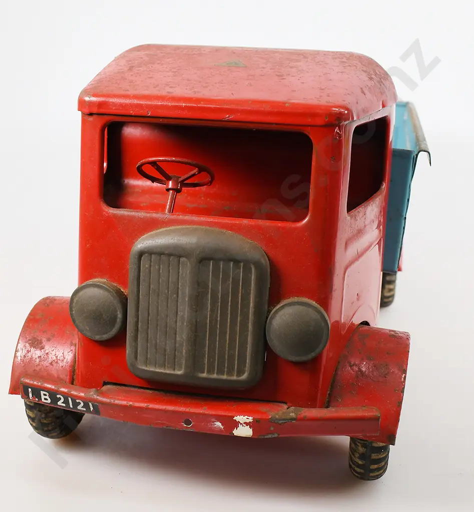 TRI-ANG 200 SERIES TIP TRUCK Image 1++
