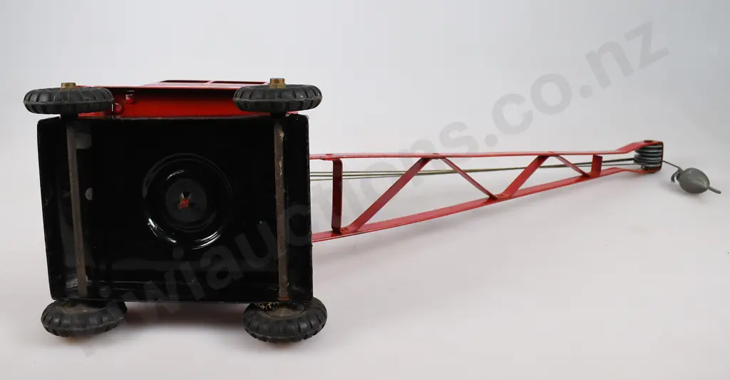 TRI-ANG JONES CRANE Image 1++