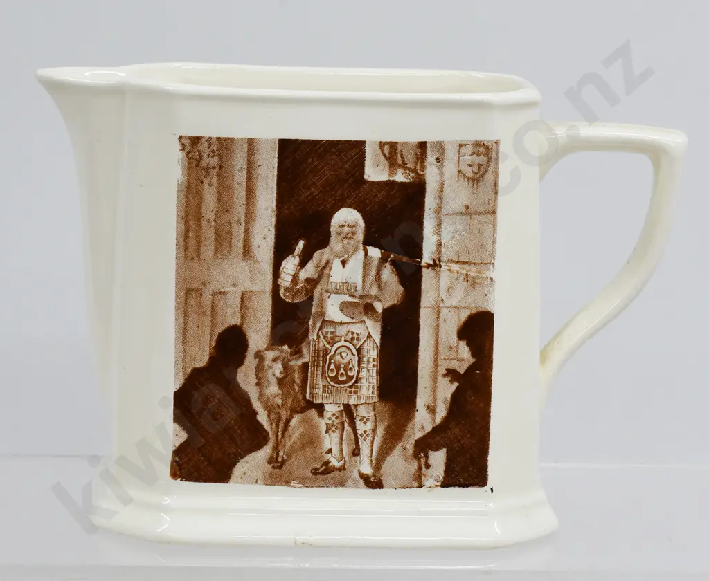 ARTHUR BELL WHISKY JUG Image 1++