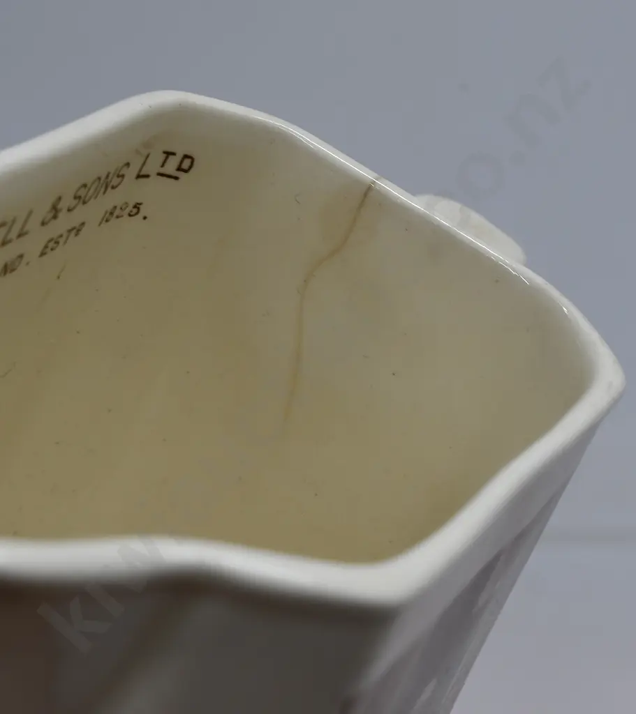 ARTHUR BELL WHISKY JUG Image 1++