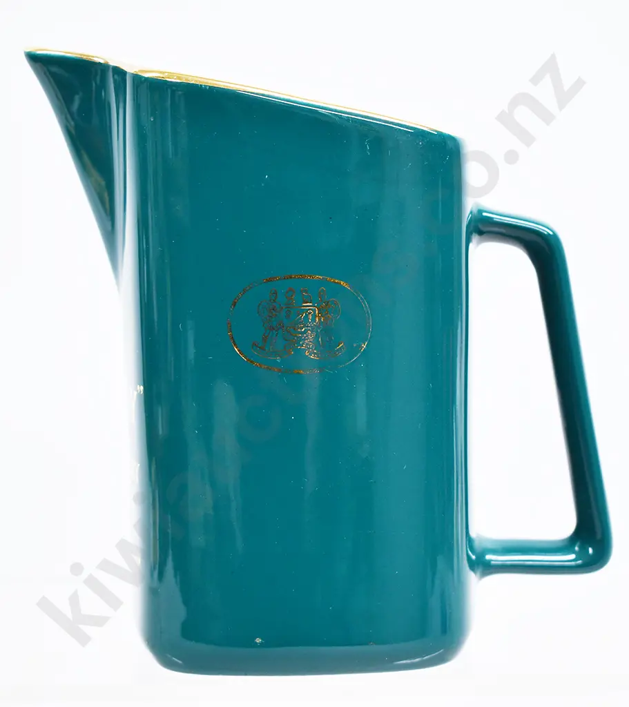 CLUNY SCOTCH WHISKY JUG Image 1++