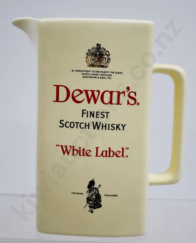DEWAR'S WHITE LABEL WHISKY WATER JUG Image 1++