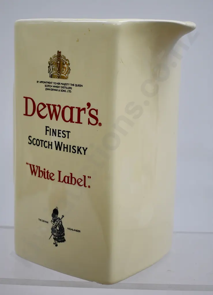 DEWAR'S WHITE LABEL WHISKY WATER JUG Image 1++