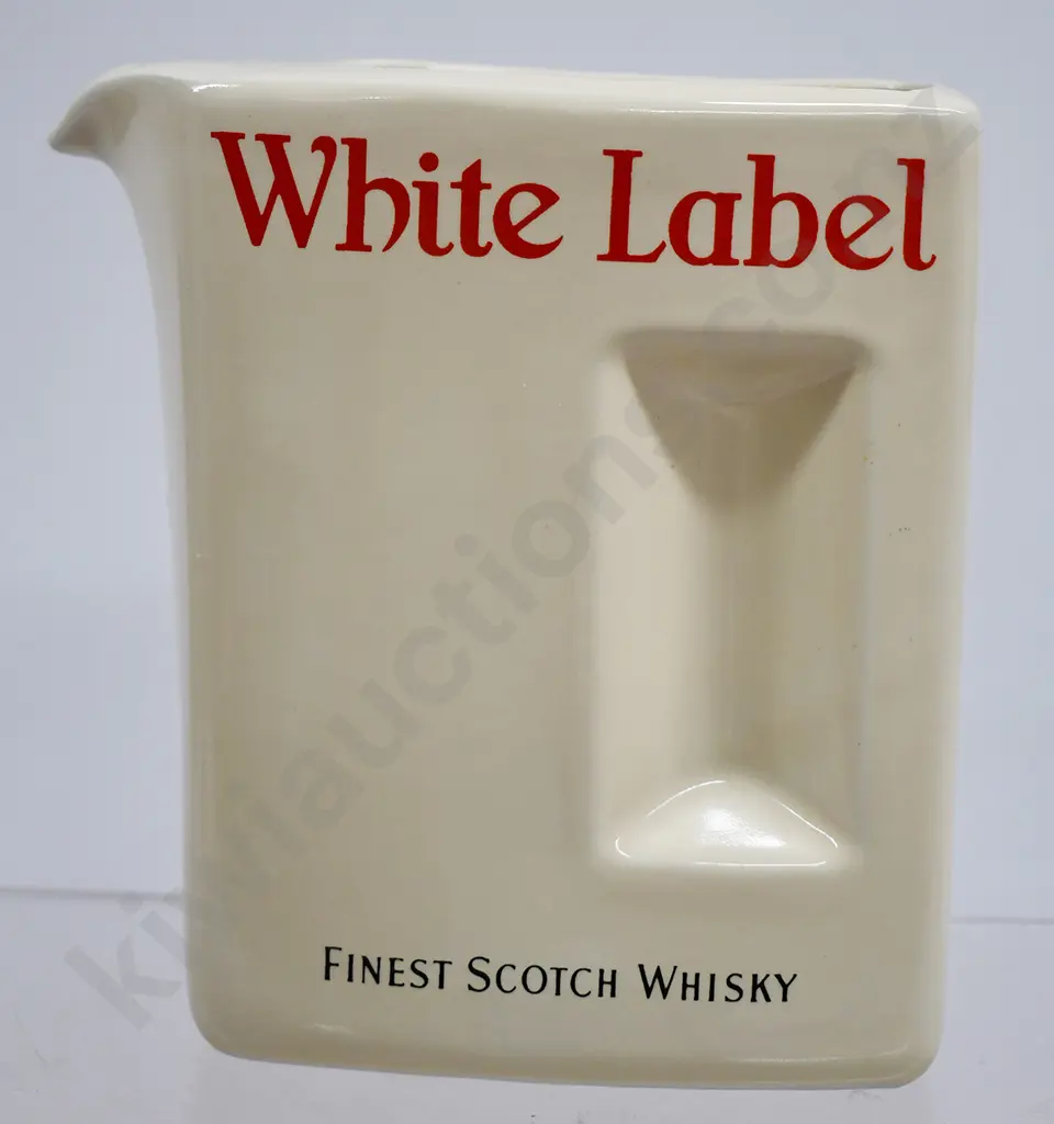 DEWAR'S WHITE LABEL WHISKY WATER JUG Image 1++