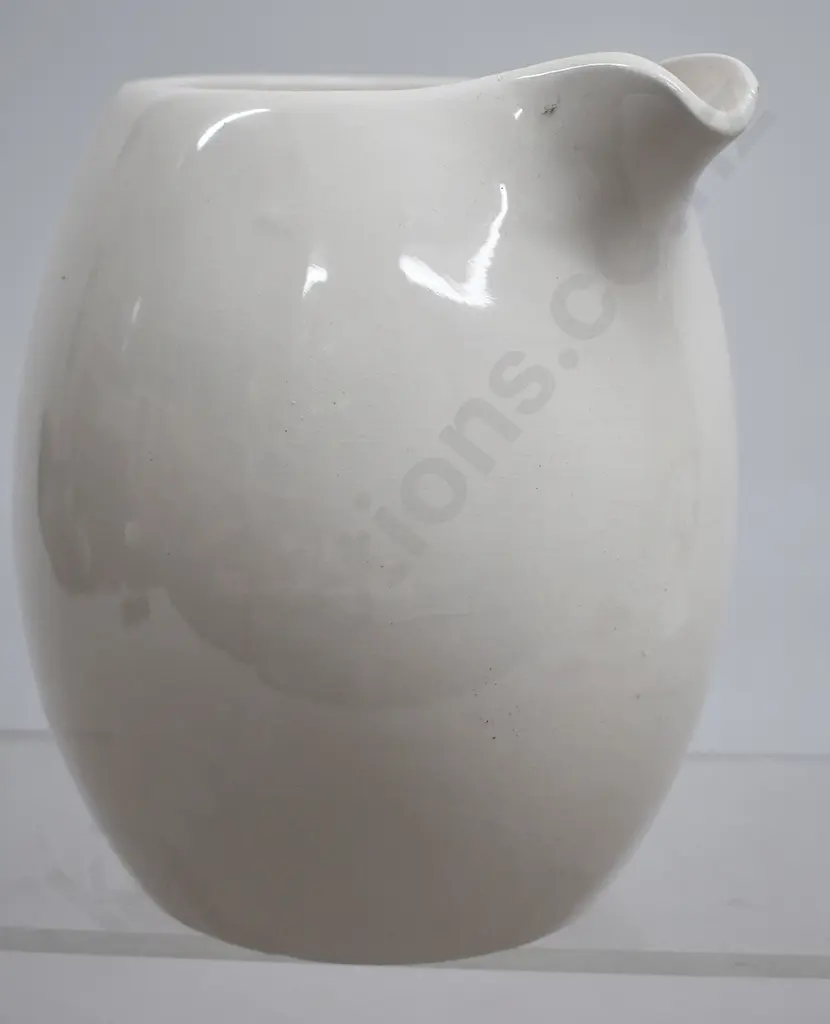 DEWAR'S WHITE LABEL WHISKY WATER JUG Image 1++