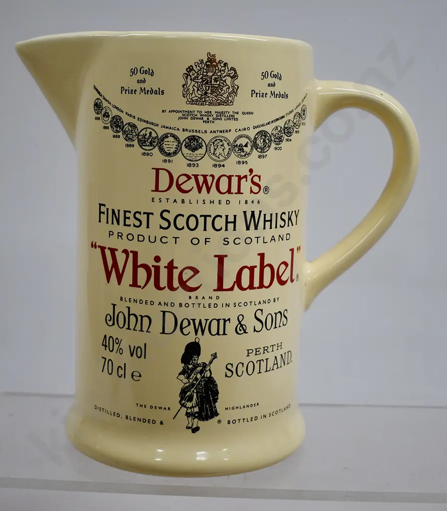 DEWAR'S WHITE LABEL WHISKY WATER JUG Image 1++