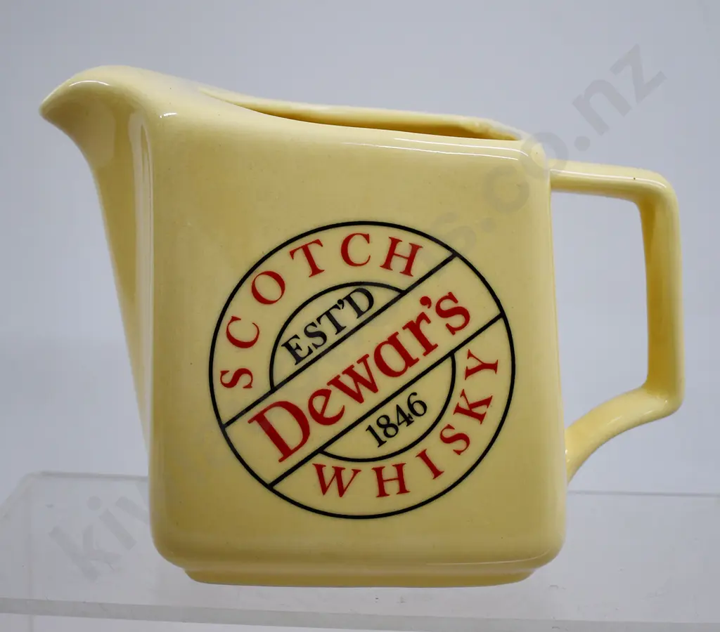 DEWAR'S SCOTCH WHISKY WATER JUG Image 1++
