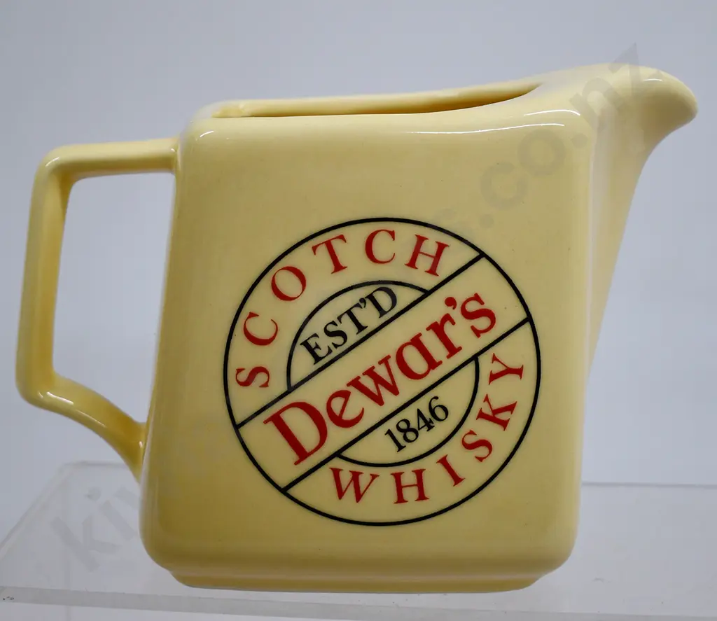 DEWAR'S SCOTCH WHISKY WATER JUG Image 1++