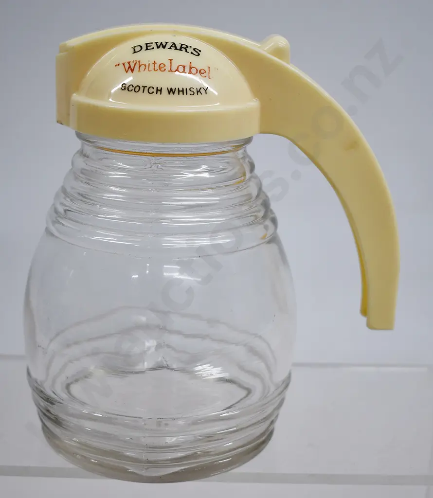 DEWAR'S "WHITE LABEL" SCOTCH WHISKY WATER JUG POURER Image 1++