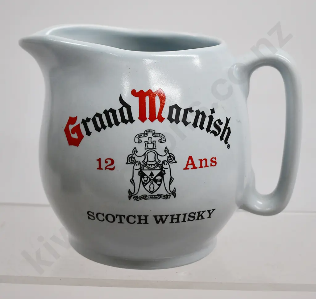 GRAND MACNISH SCOTCH WHISKY ADVERTISING WATER JUG Image 1++