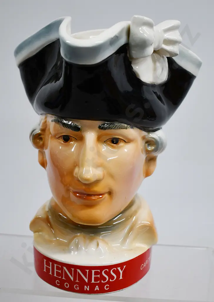 HENNESSY COGNAC FIGURAL JUG Image 1++