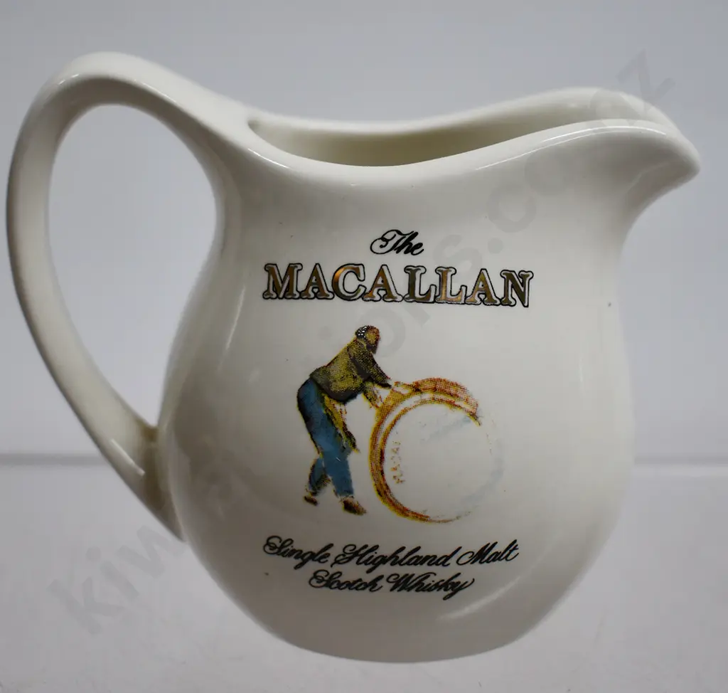 MACALLAN WHISKY JUGS Image 1++